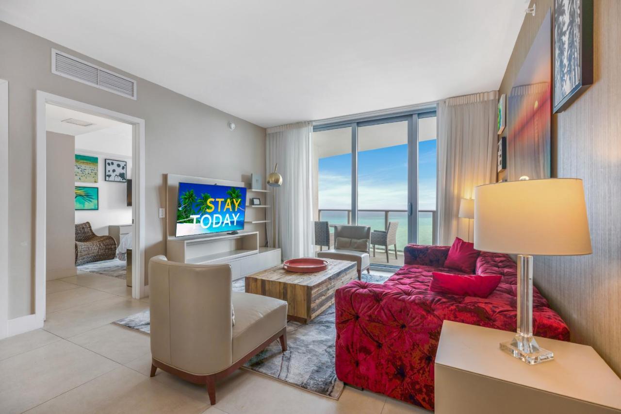 Seashore Resort - 2 Bedroom Right On The Beach Direct Ocean-View With Amenities On The Rooftop Голливуд Экстерьер фото