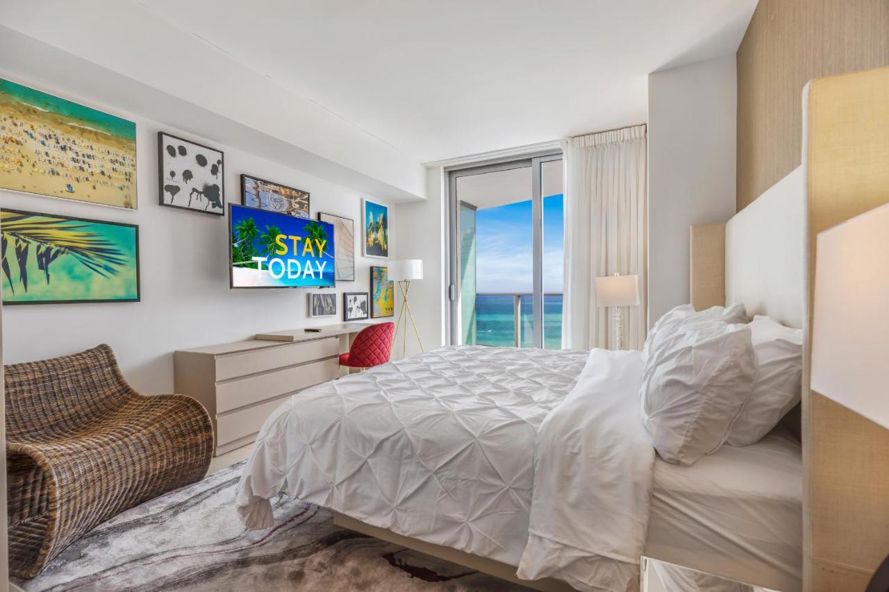 Seashore Resort - 2 Bedroom Right On The Beach Direct Ocean-View With Amenities On The Rooftop Голливуд Экстерьер фото